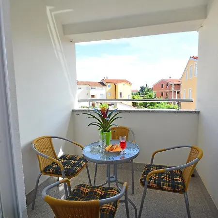 Apartment Jukan.6 *