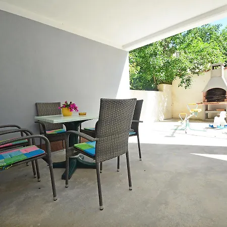 Apartment Jukan.6 *